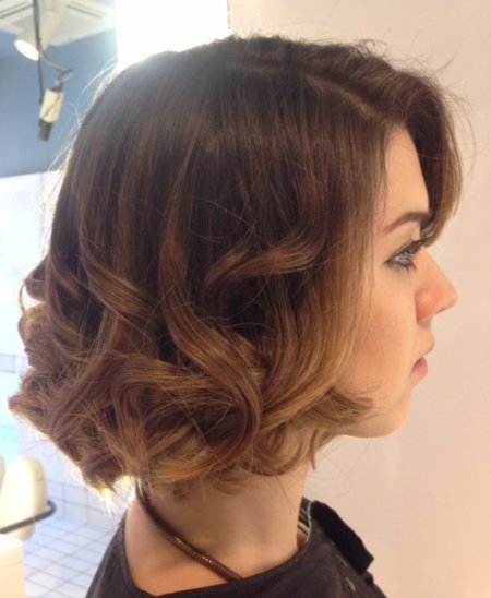 Hair coloured using Wella Freelights to achieve a medium brown to sunkissed ends at the klinik hairdressers London